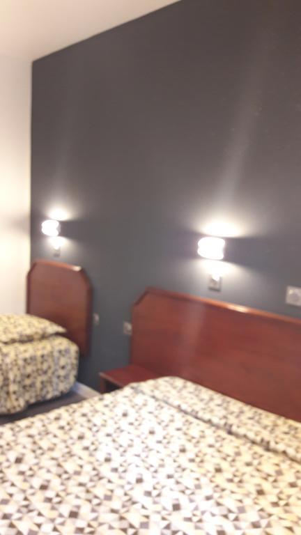 Hotel Coq Hardi Лил Екстериор снимка