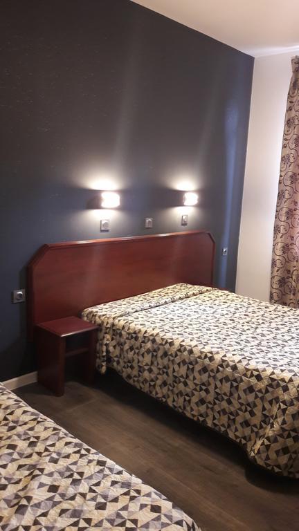 Hotel Coq Hardi Лил Екстериор снимка